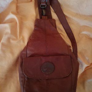 Gold Duck Collection brown leather BAck Pack